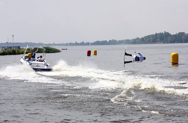 water ski